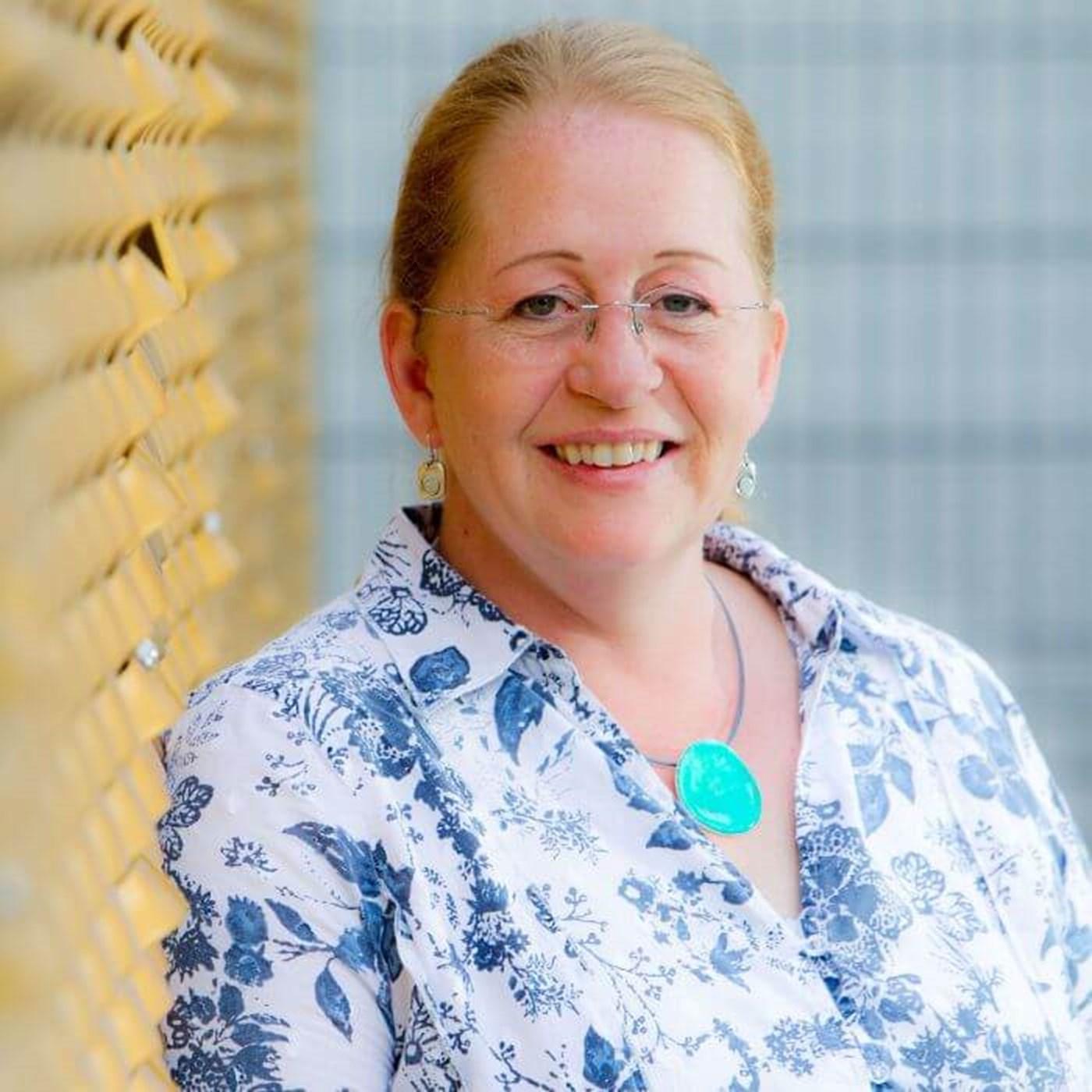  Dawn Skelton